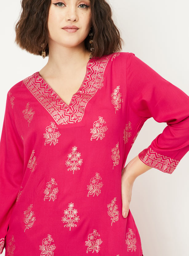 Women Foil Printed Straight Kurta