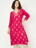 Women Foil Printed Straight Kurta