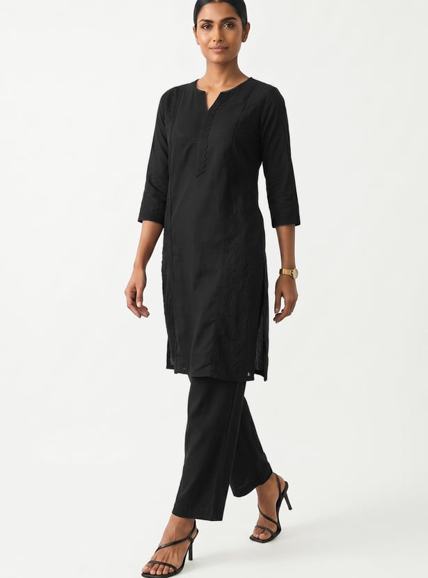 Women Solid Straight Kurta with Trousers